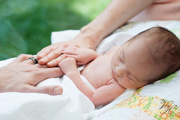 Newborn Photos-80