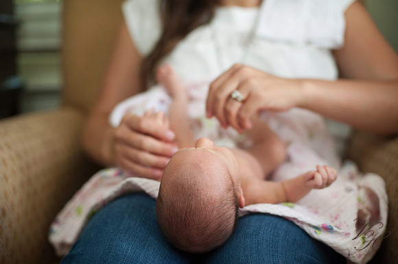 Lifestyle Newborn Photography-58