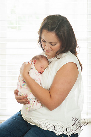Lifestyle Newborn Photography-66