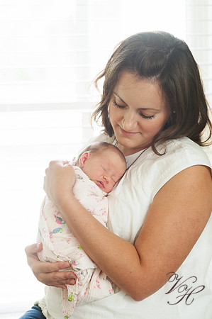 Lifestyle Newborn Photography-67