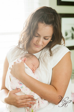 Lifestyle Newborn Photography-69