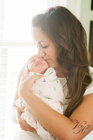 Lifestyle Newborn Photography-73