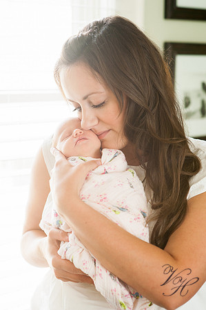 Lifestyle Newborn Photography-75