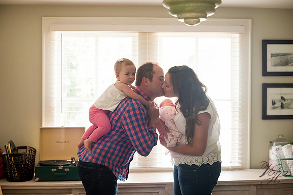 Lifestyle Newborn Photography-95