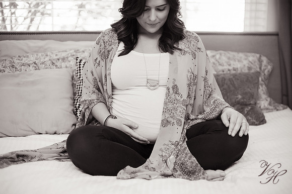 Cameron.Maternity.bw-37