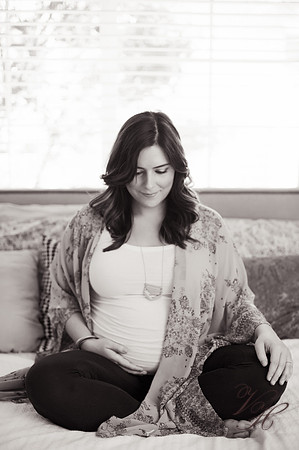Cameron.Maternity.bw-38