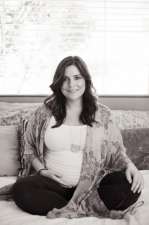 Cameron.Maternity.bw-40