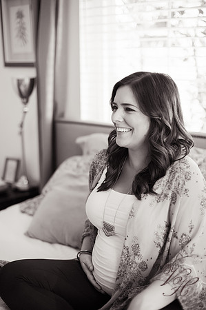 Cameron.Maternity.bw-47