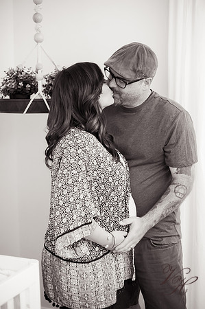 Cameron.Maternity.bw-68