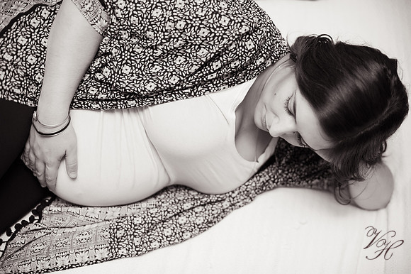 Cameron.Maternity.bw-89