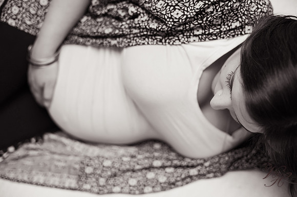 Cameron.Maternity.bw-90