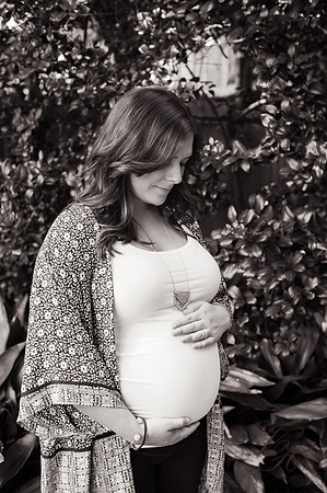 Cameron.Maternity.bw-104