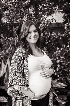 Cameron.Maternity.bw-106