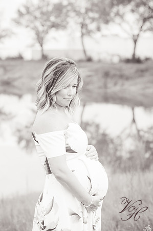 Fielder.Maternity.bw-62