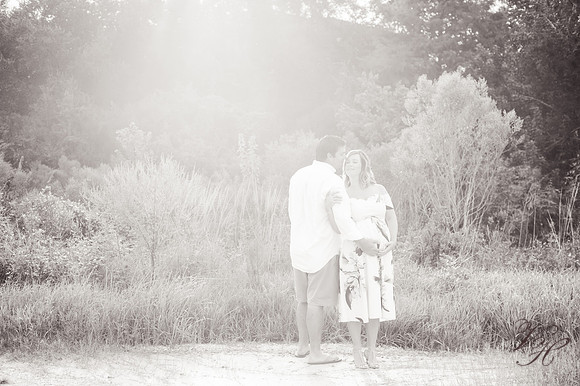 Fielder.Maternity.bw-28